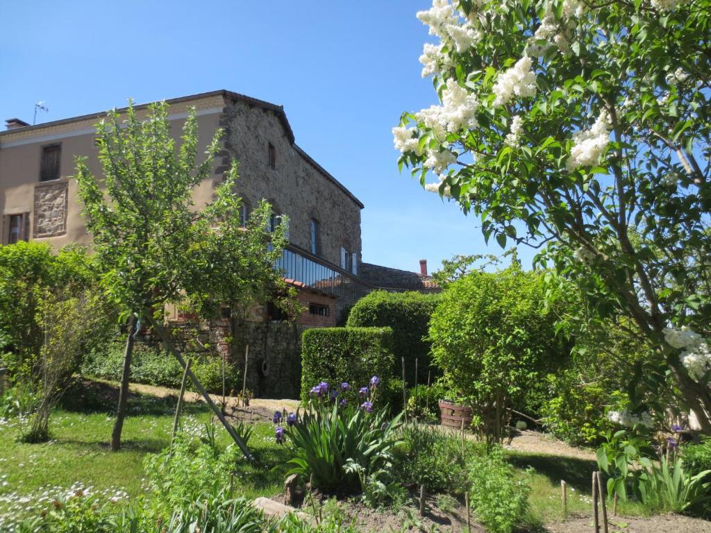 Ermitage Saint Vincent B&B Vieille-Brioude Exterior foto